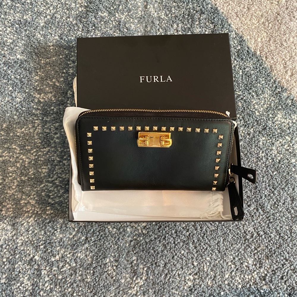 Furla Black Leather Wallet